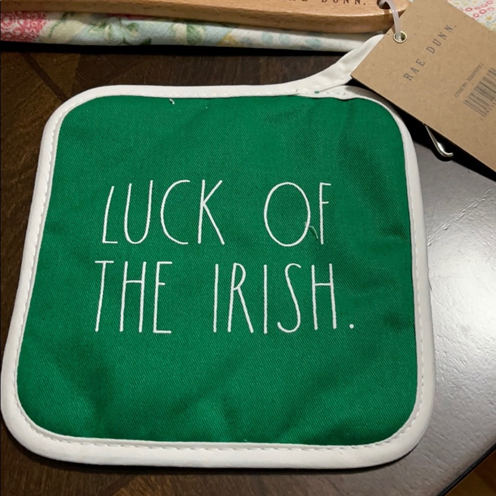 NWT Set of Rae Dunn Spatula and Pot Holder - Picture 2 of 5